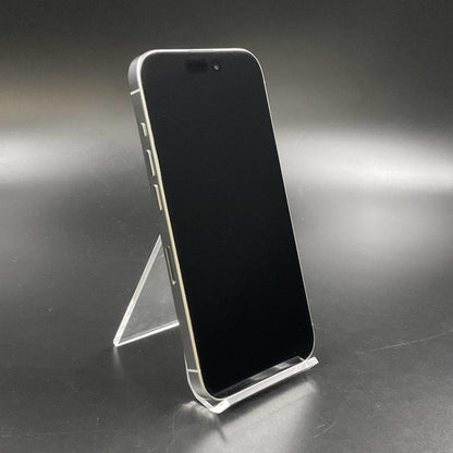 【全額返金保証】【最速発送】Apple iPhone iPhone 15 Pro 256GB ホワイトチタニウム au 動作確認済 87%