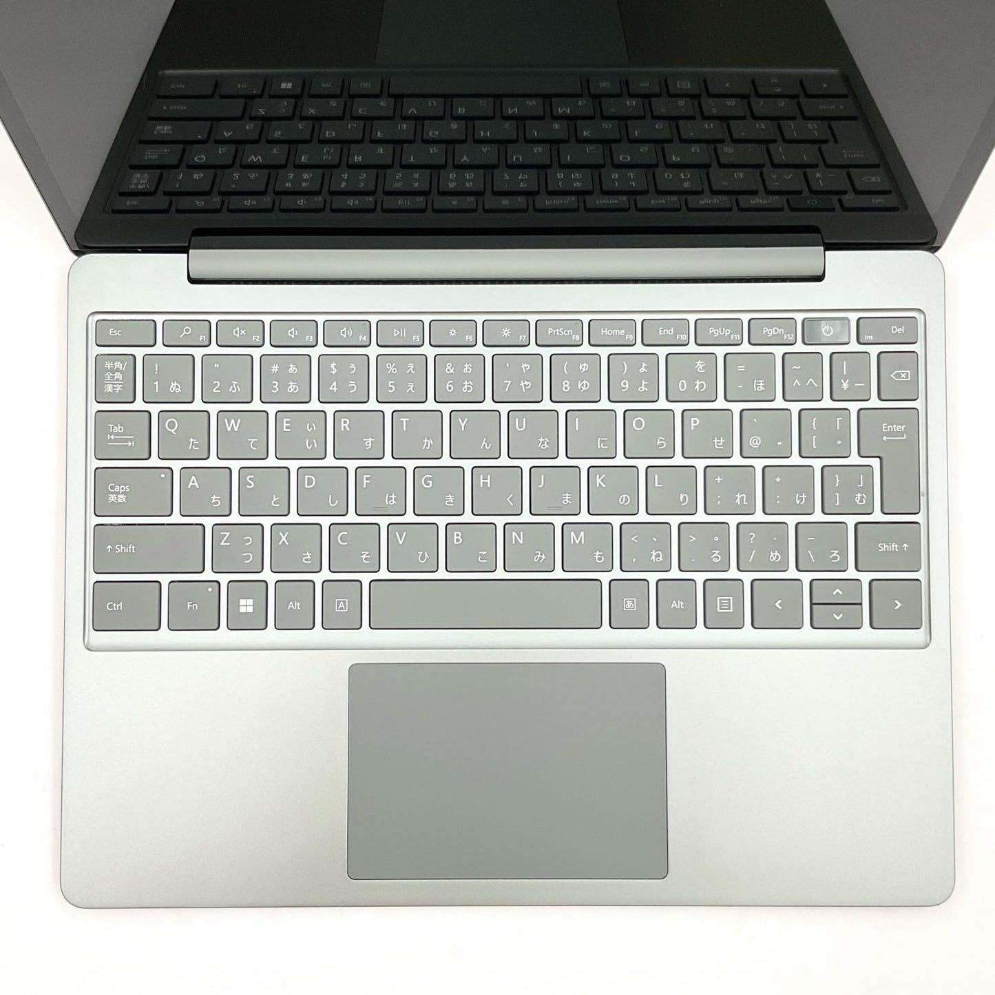 【全額返金保証】【最速発送】Microsoft Surface Laptop Go2 2013 Intel Core i5-1135G7 8GB M.2 SSD 128GB 95.3% 動作確認済