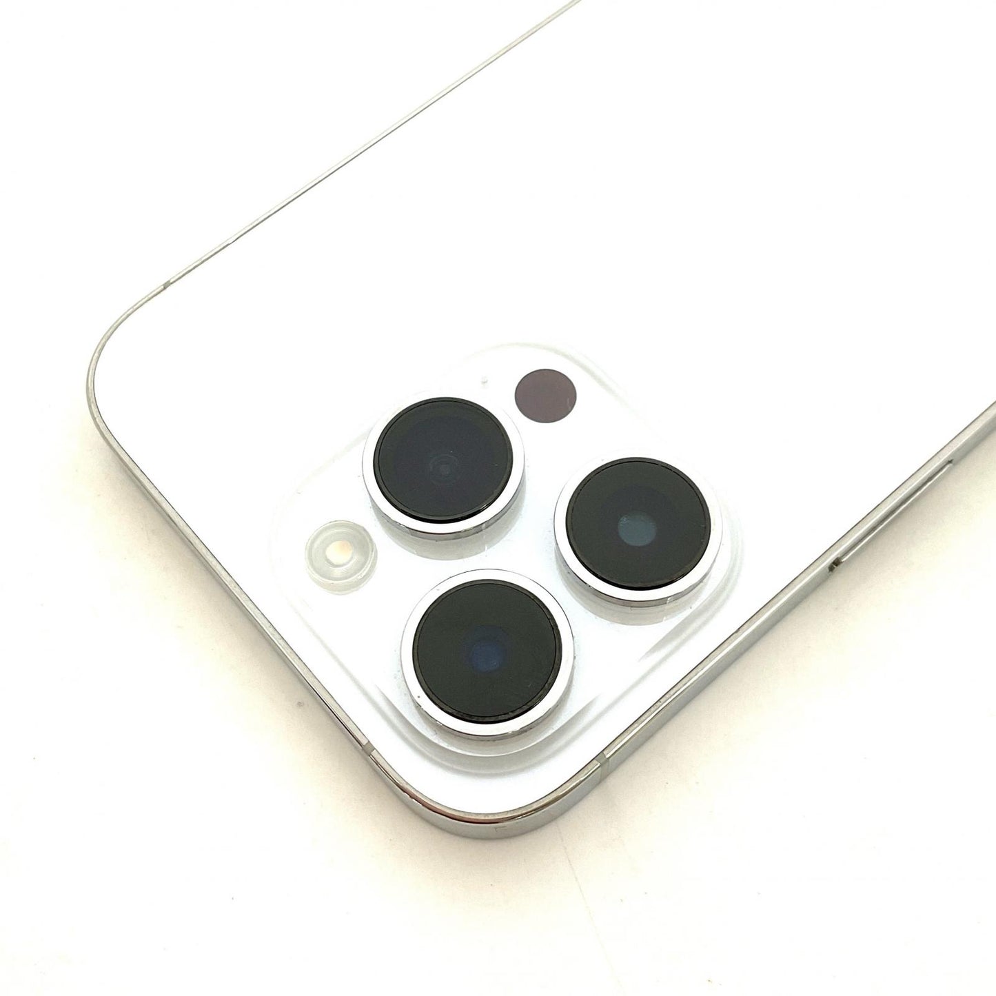 【全額返金保証】【最速発送】Apple iPhone iPhone 14 Pro 512GB シルバー docomo 白ロム 美品 動作確認済 99%