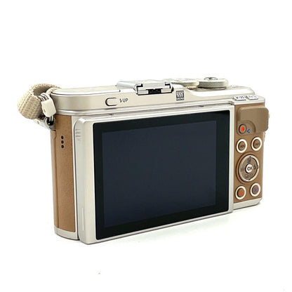 【全額返金保証】【最速発送】OLYMPUS デジタル一眼 PEN E-PL9 ボディ [ブラウン] 美品 動作確認済