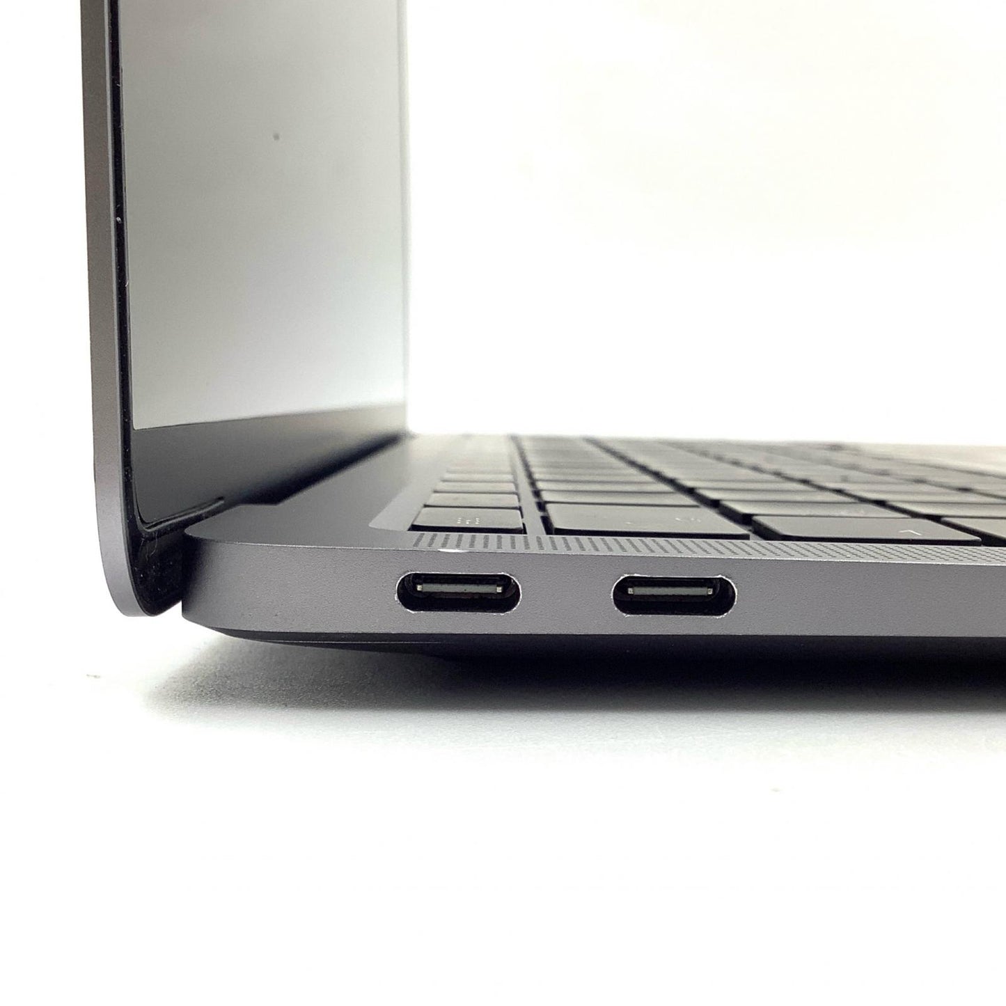【全額返金保証】【最速発送】Apple MacBook Air 13.3インチ 2020 Apple M1 16GB SSD 512GB スペースグレイ 88% 動作確認済