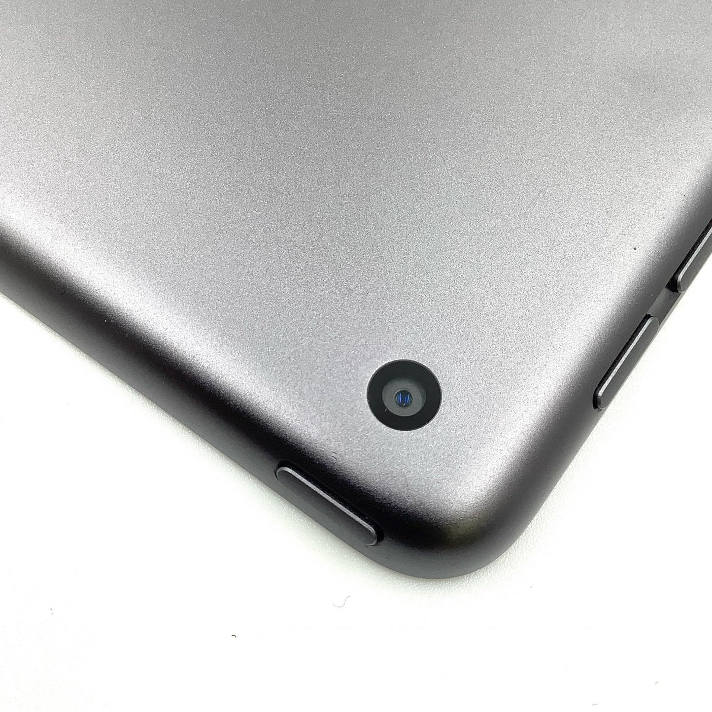 【全額返金保証】【最速発送】Apple iPad iPad 10.2インチ 第9世代 64GB スペースグレイ Wi-Fi 動作確認済