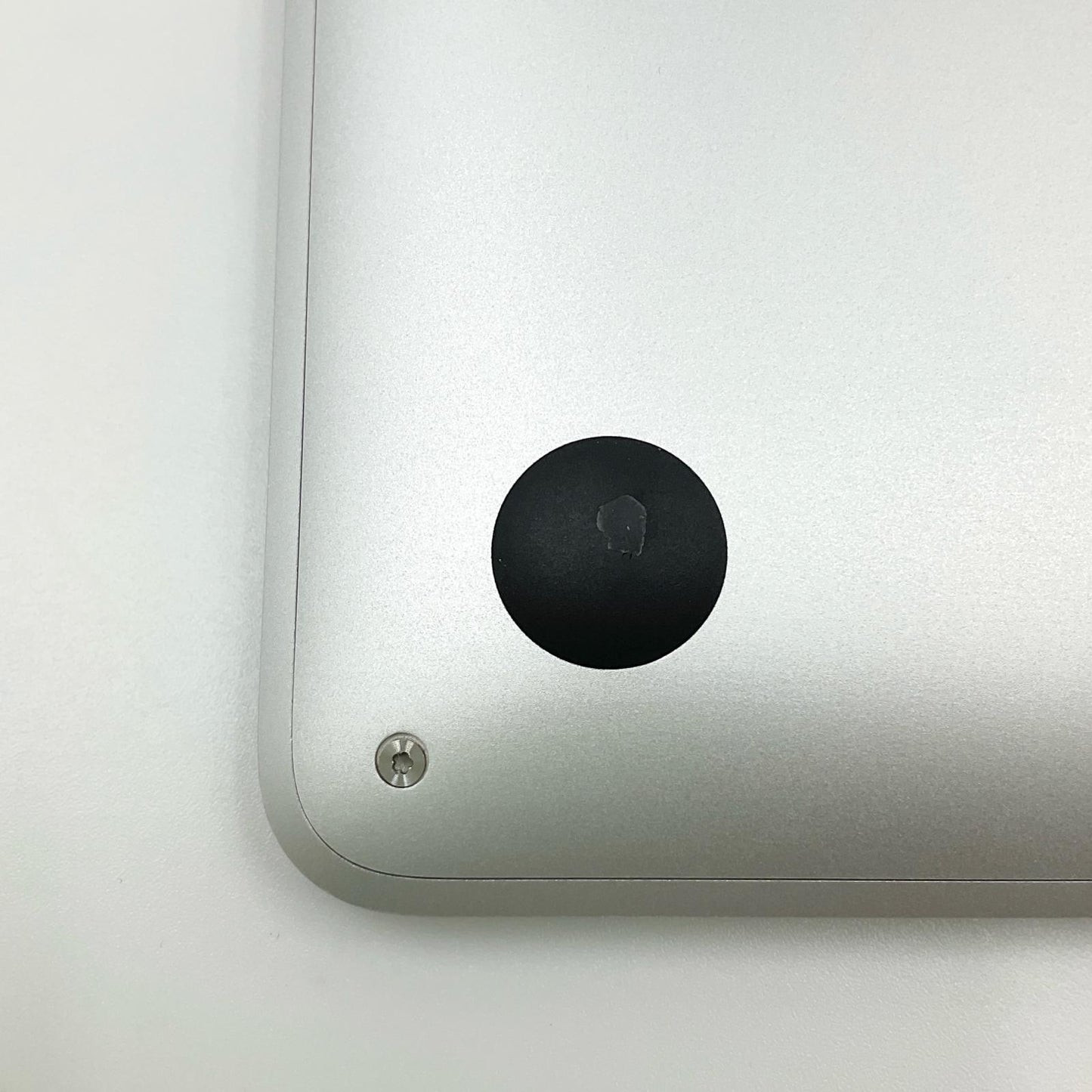 【全額返金保証】【最速発送】Apple MacBook Air 13.3インチ 2020 Apple M1 8GB SSD 256GB シルバー 83% 動作確認済