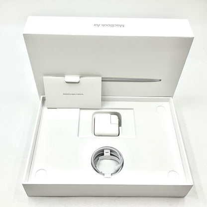 【全額返金保証】【最速発送】Apple MacBook Air 13.3インチ 2020 Apple M1 8GB SSD 256GB シルバー 83% 動作確認済