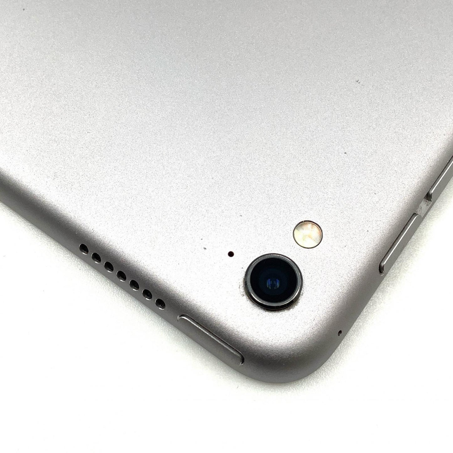 【全額返金保証】【最速発送】Apple iPad Pro 9.7インチ 第1世代 128GB スペースグレイ Wi-Fi 動作確認済