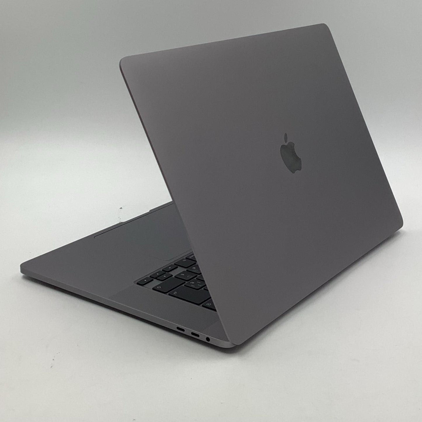 【全額返金保証】【最速発送】Apple MacBook Pro 16インチ 2019 2.3GHz 8コア Intel Core i9 32GB SSD 1TB スペースグレイ 83.9% 動作確認済