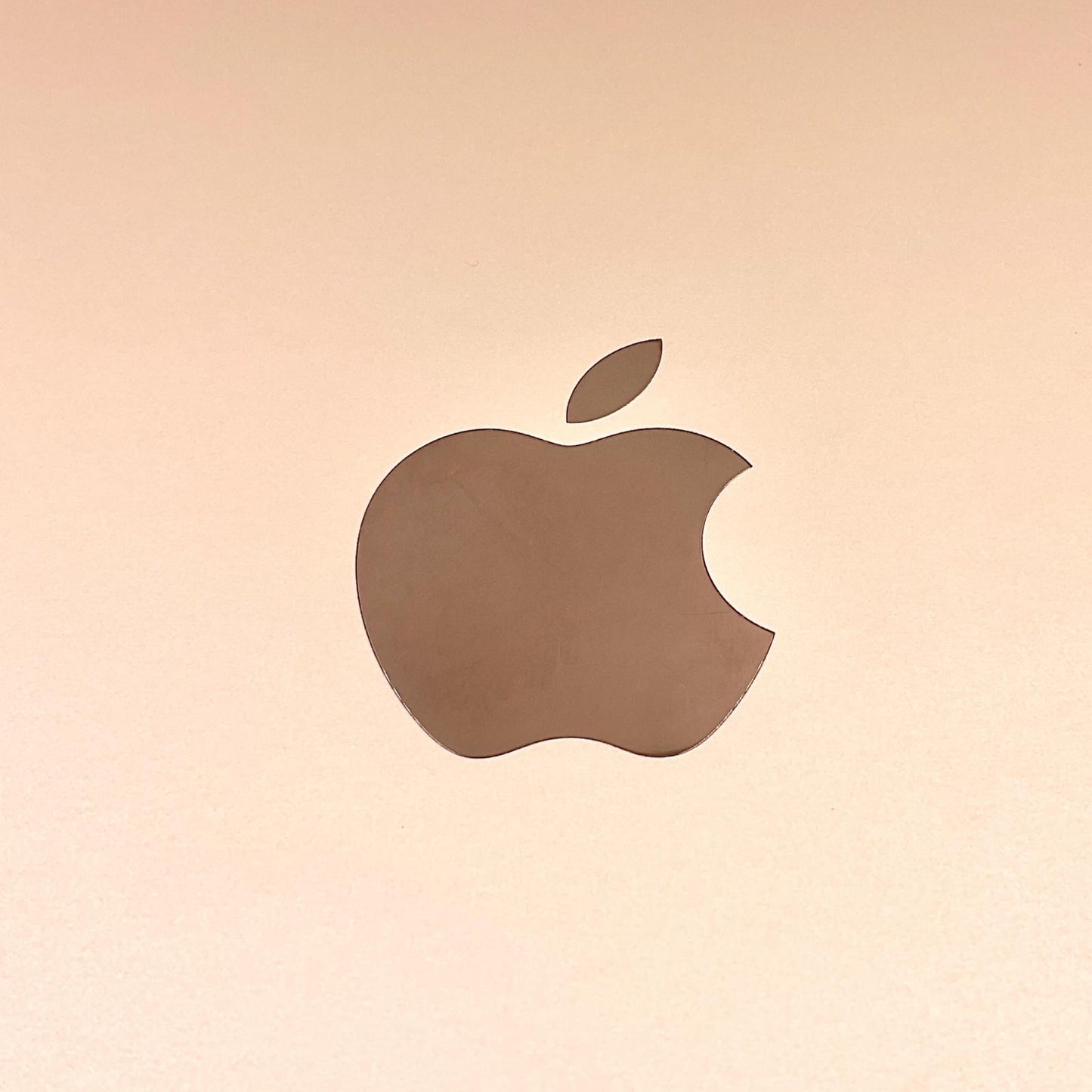 【全額返金保証】【最速発送】Apple MacBook Air 13.3インチ 2020 Apple M1 8GB SSD 256GB ゴールド 94.5% 動作確認済