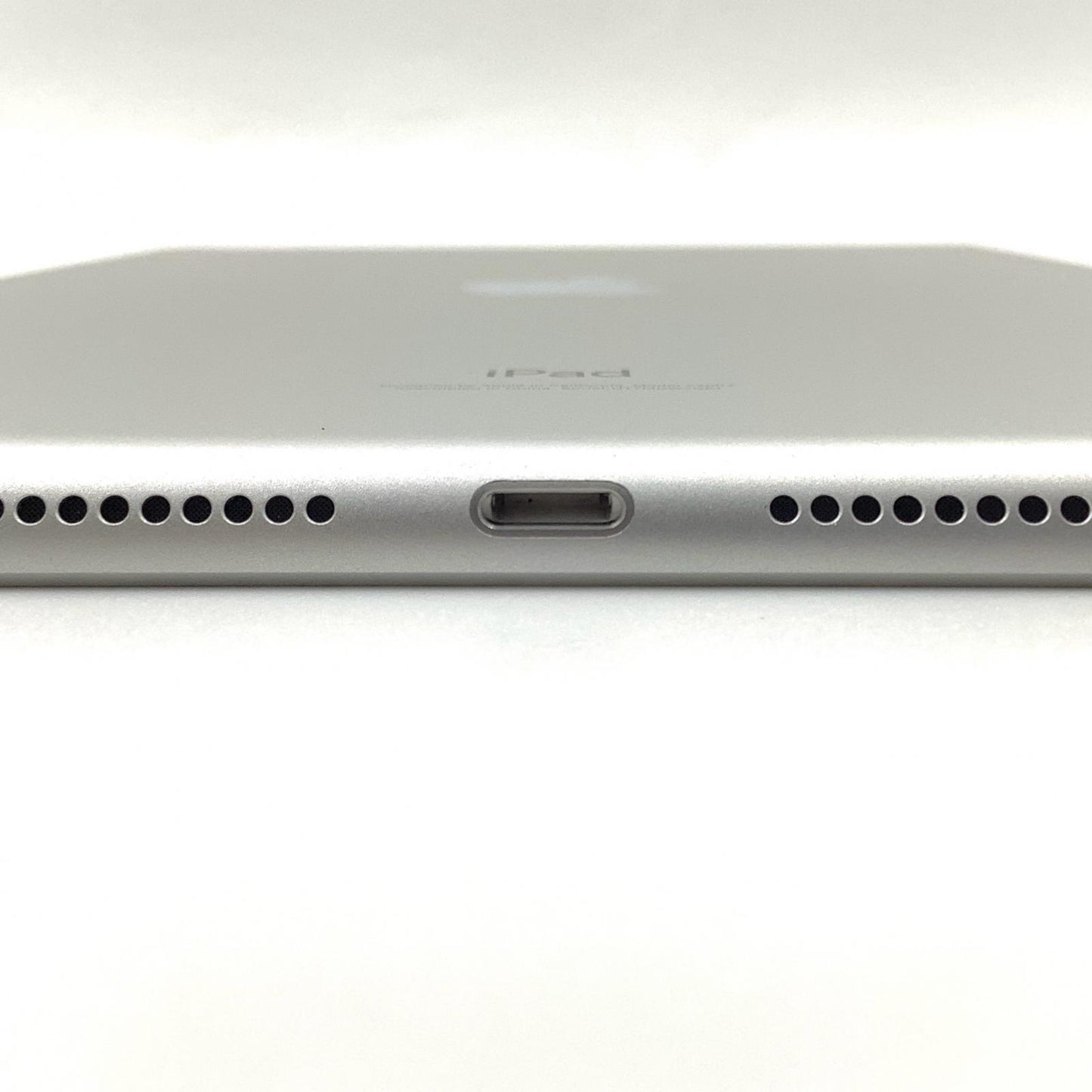 【全額返金保証】【最速発送】Apple iPad iPad 10.2インチ 第9世代 64GB シルバー Wi-Fi 超美品 動作確認済