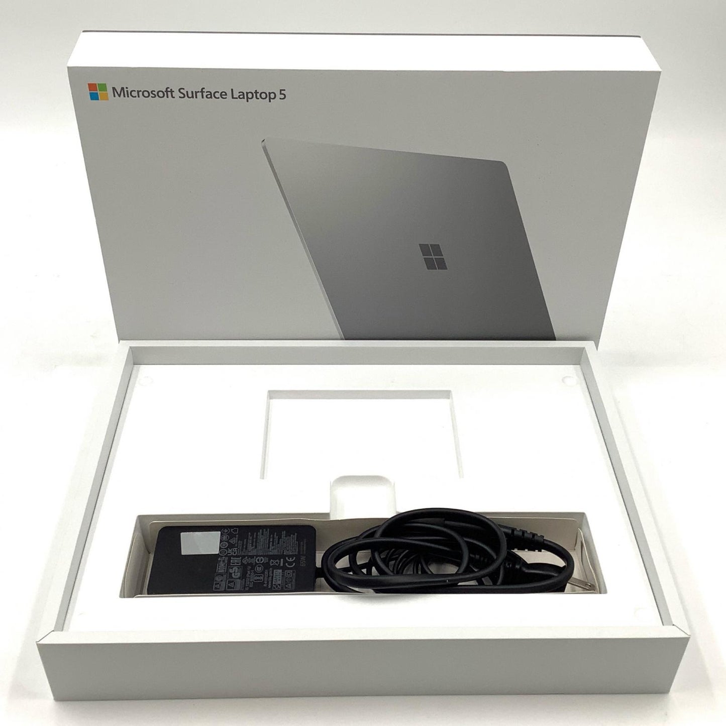 【全額返金保証】【最速発送】Microsoft Surface Laptop 5 1950 12th Gen Intel(R) Core(TM) i5-1235U 2.50GHz 8GB SSD 256GB 100.0% 美品 動作確認済
