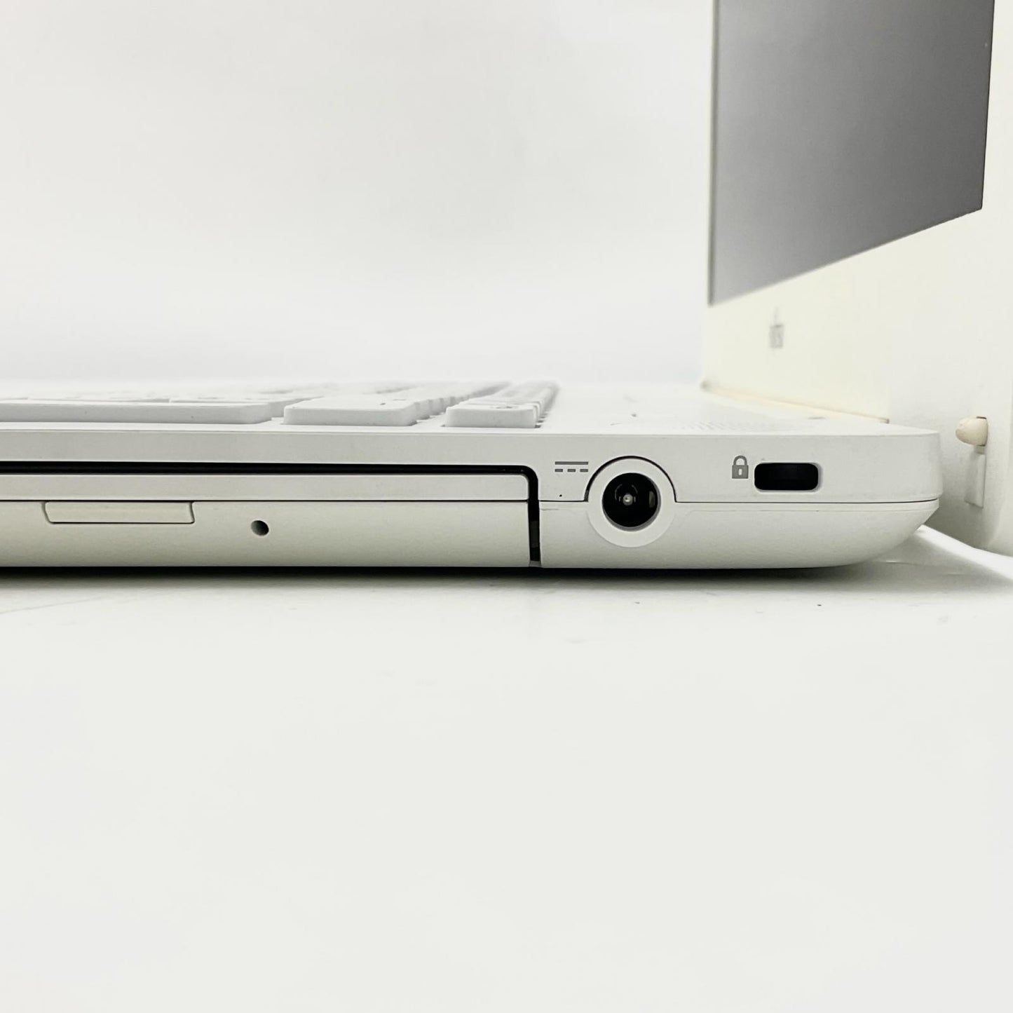 【全額返金保証】【最速発送】富士通 LIFEBOOK AH45/B2 FMVA45B2W intel core i3-7100U 4GB SSD 512GB 38% 動作確認済
