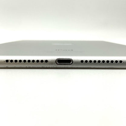 【全額返金保証】【最速発送】Apple iPad mini 7.9インチ 第4世代 128GB シルバー Wi-Fi 動作確認済
