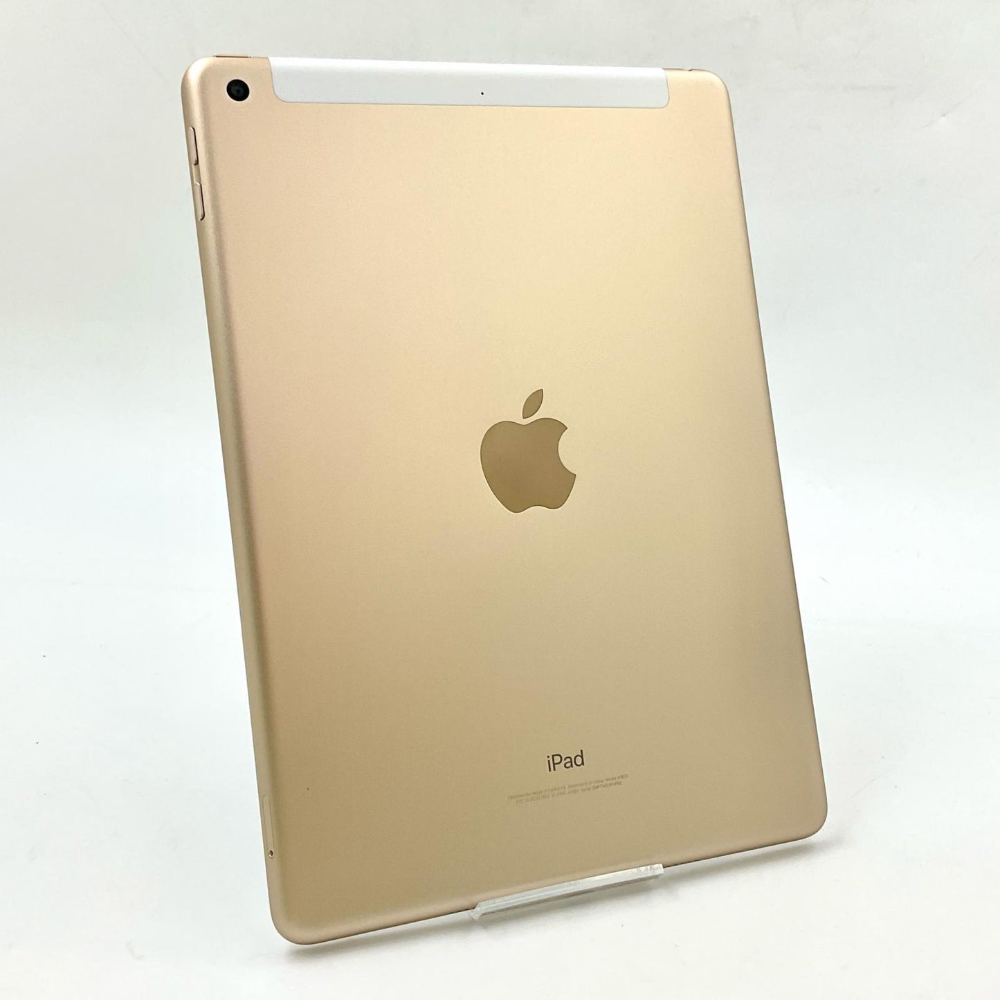 【全額返金保証】【最速発送】Apple iPad iPad 9.7インチ 第5世代 128GB ゴールド WiFi+Cellular docomo 白ロム 美品 動作確認済