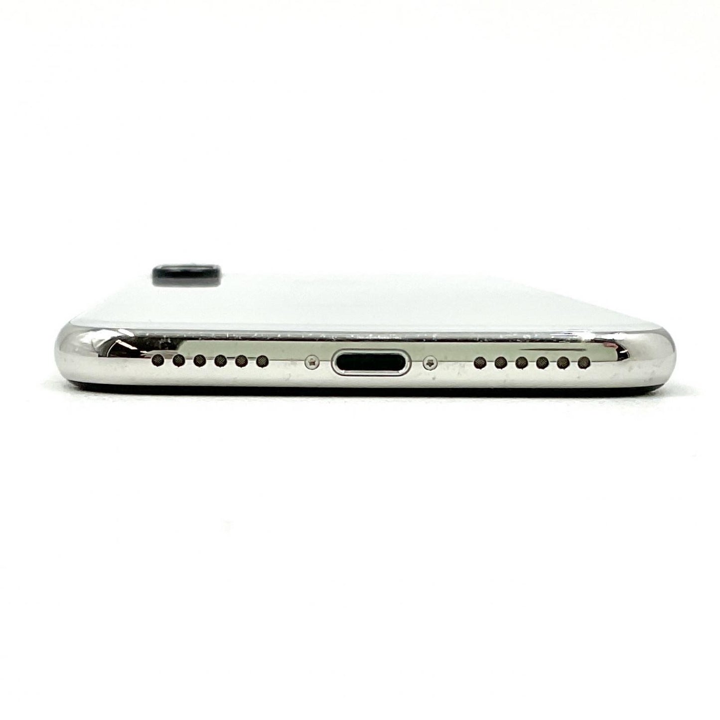 【全額返金保証】【最速発送】Apple iPhone iPhone X 64GB シルバー docomo 白ロム 動作確認済 75%