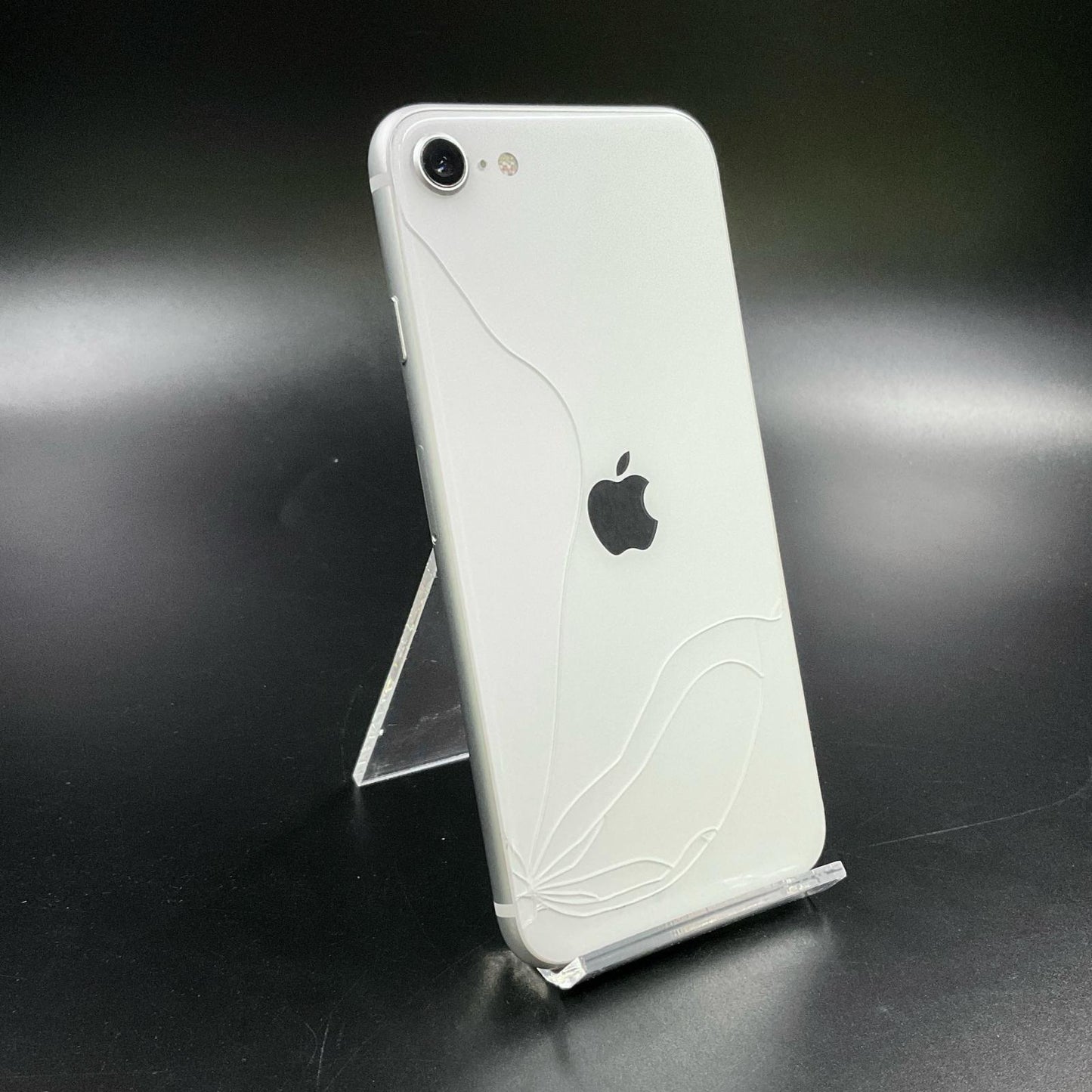 【最速発送】Apple iPhone iPhone SE（第2世代） 128GB ホワイト au 白ロム【難有】 77%