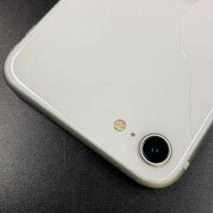 【最速発送】Apple iPhone iPhone SE（第2世代） 128GB ホワイト au 白ロム【難有】 77%