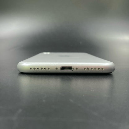 【最速発送】Apple iPhone iPhone SE（第2世代） 128GB ホワイト au 白ロム【難有】 77%