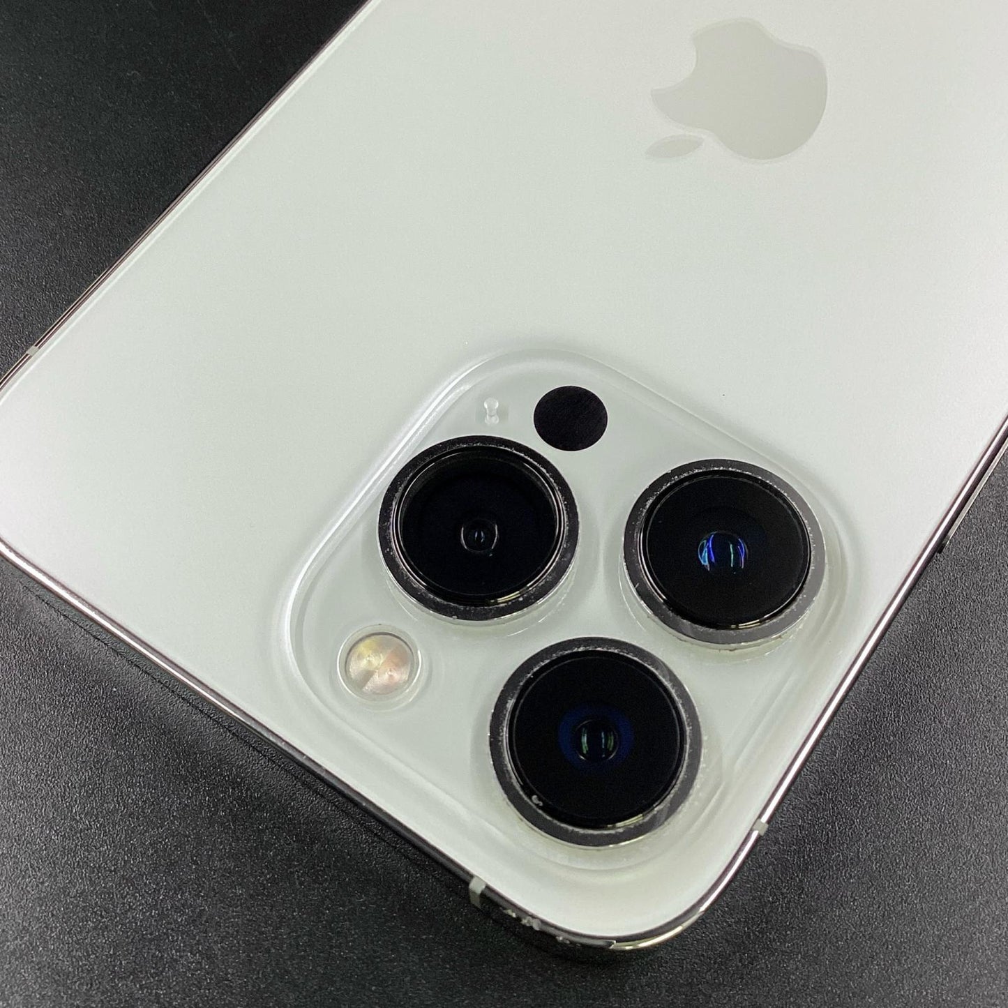 【全額返金保証】【最速発送】Apple iPhone iPhone 13 Pro 128GB シルバー SIMフリー 動作確認済 83%