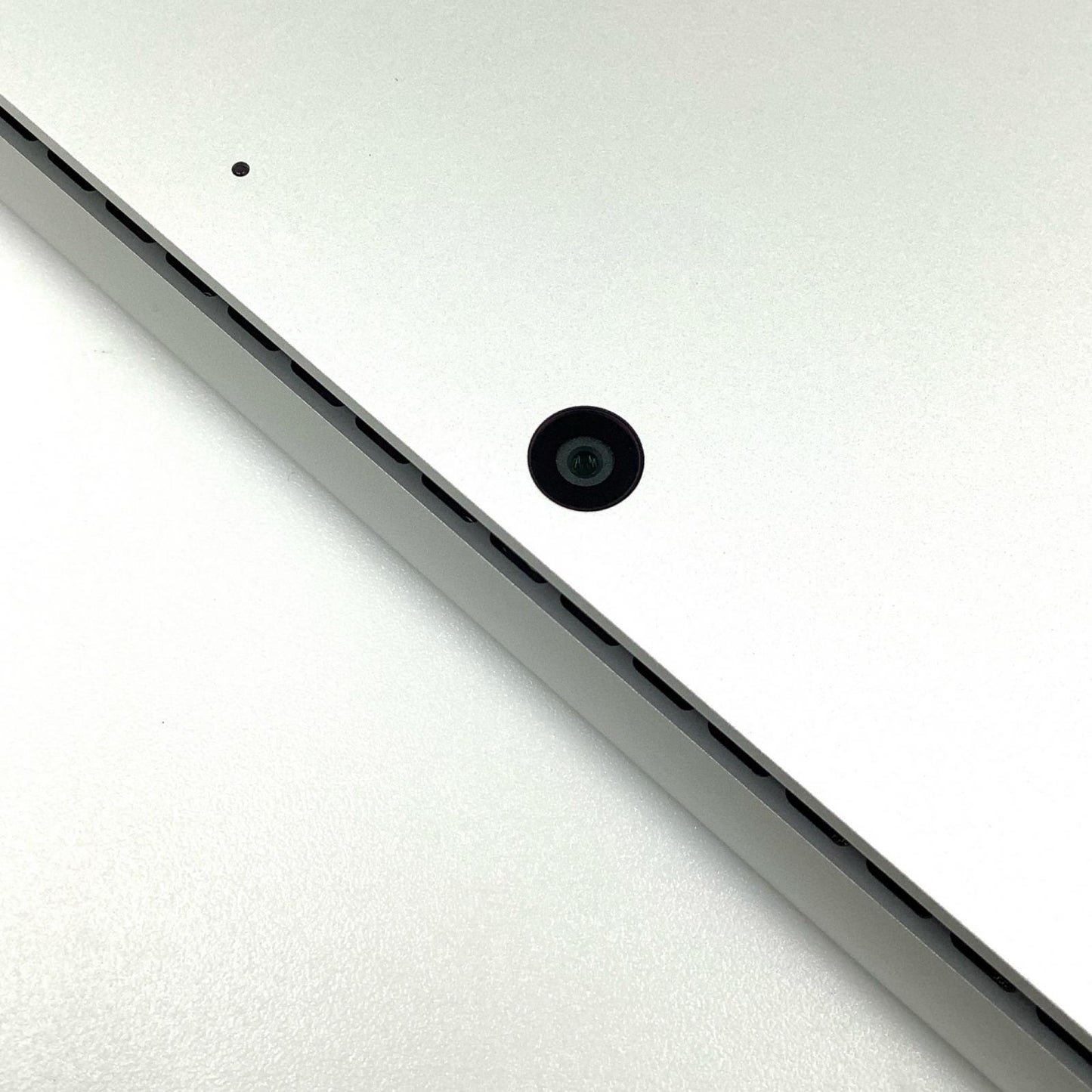【全額返金保証】【最速発送】Microsoft Surface Pro 10 for Business 2079 Intel Core Ultra 5 135U 2.10 GHz 8GB SSD 256GB 100% 超美品 動作確認済