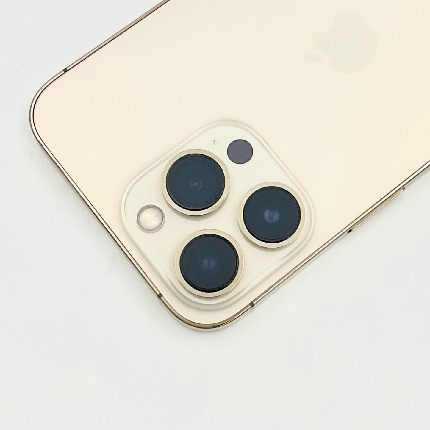 【全額返金保証】【最速発送】Apple iPhone iPhone 13 Pro 256GB ゴールド 楽天モバイル 動作確認済 77%