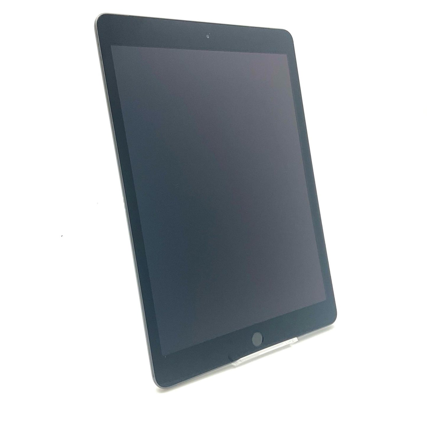 【全額返金保証】【最速発送】Apple iPad iPad 10.2インチ 第7世代 32GB スペースグレイ WiFi+Cellular docomo 白ロム 動作確認済