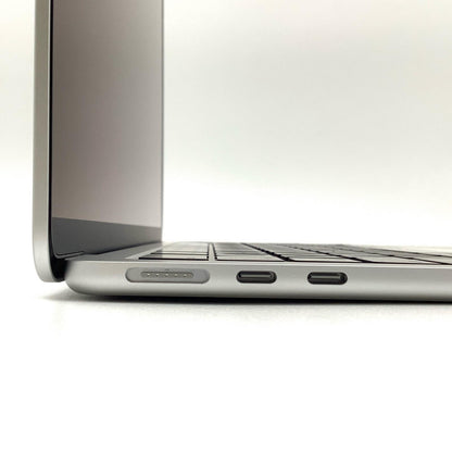 【全額返金保証】【最速発送】Apple MacBook Air 13.6インチ 2022 Apple M2 8GB SSD 256GB シルバー 100% 美品 動作確認済