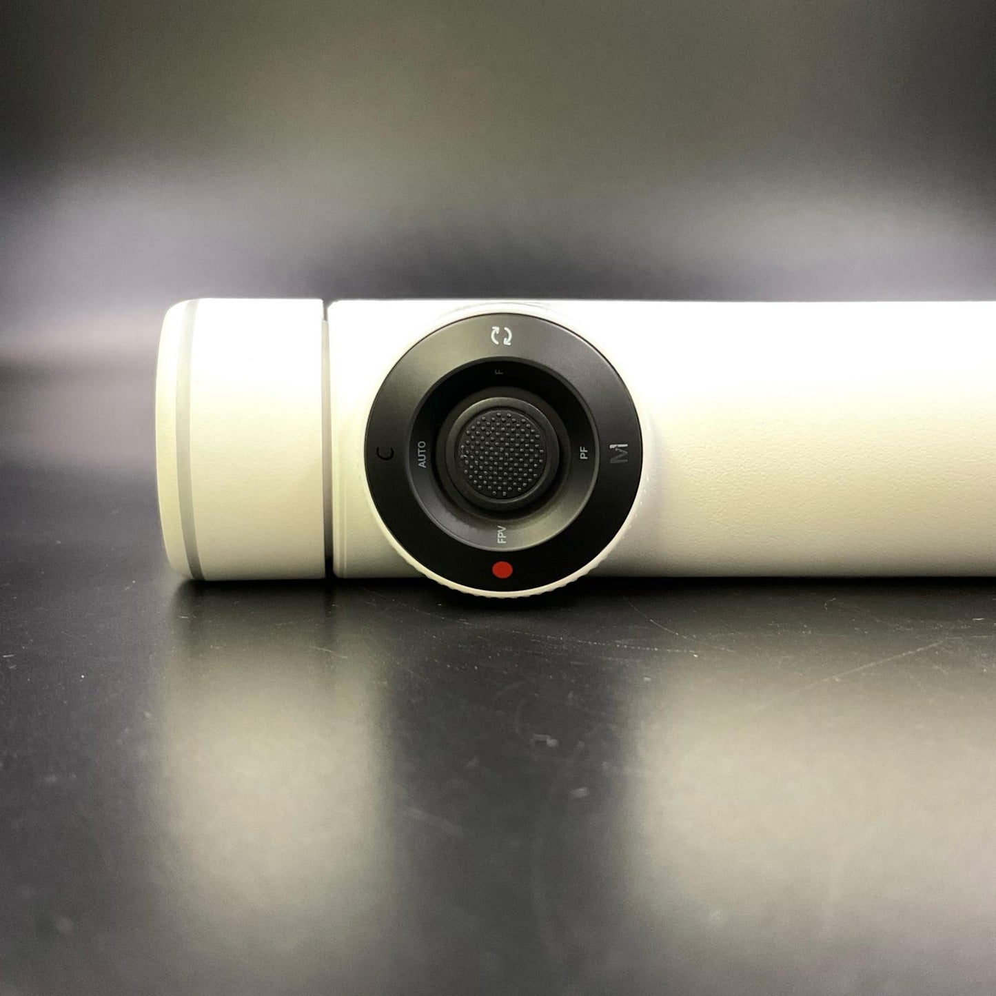 【全額返金保証】【最速発送】Insta360 Flow 2 Pro 通常版 ホワイト 美品 動作確認済