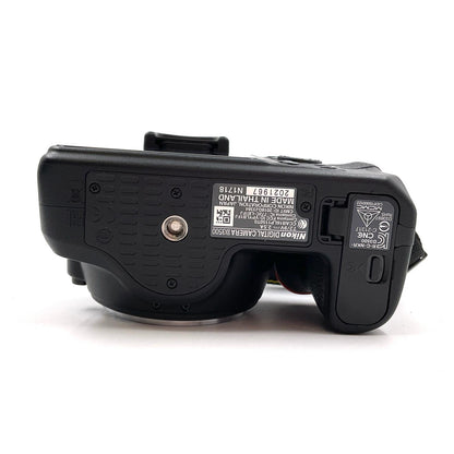 【全額返金保証】【最速発送】Nikon デジタル一眼 D3500 ダブルズームキット ブラック 美品 動作確認済