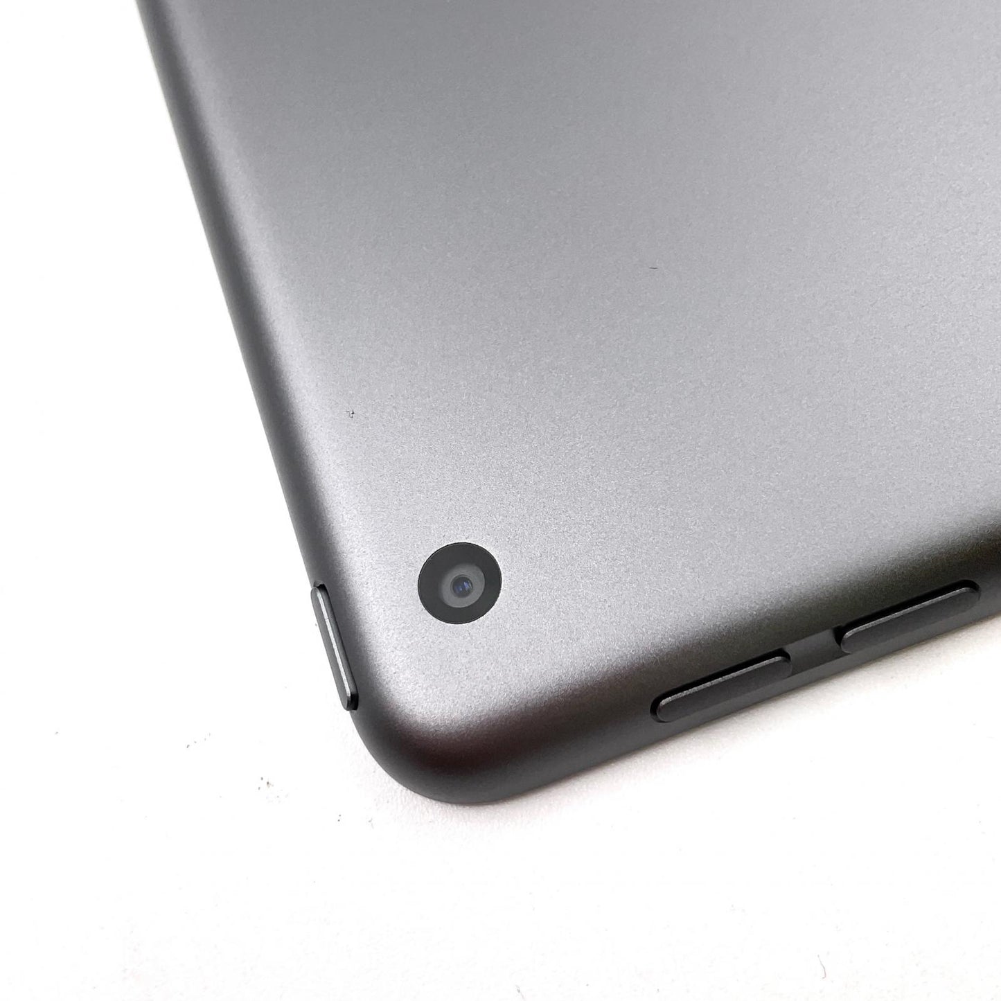 【全額返金保証】【最速発送】Apple iPad iPad 10.2インチ 第9世代 64GB スペースグレイ Wi-Fi 動作確認済