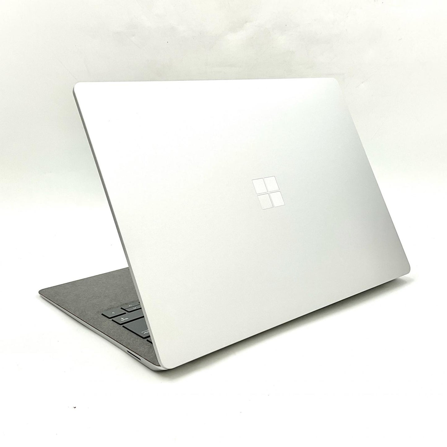 【全額返金保証】【最速発送】Microsoft Surface Laptop 5 1950 12th Gen Intel(R) Core(TM) i5-1235U 2.50GHz 8GB M.2 SSD 256GB 100% 美品 動作確認済