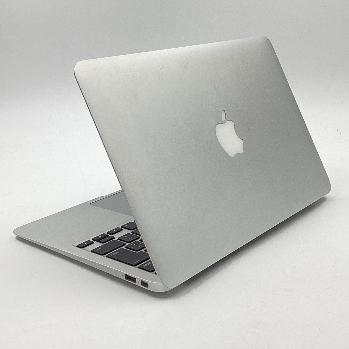 【全額返金保証】【最速発送】Apple MacBook Air 11インチ 2015 1.6GHz デュアルコア Intel Core i5 4GB SSD 128GB シルバー 動作確認済