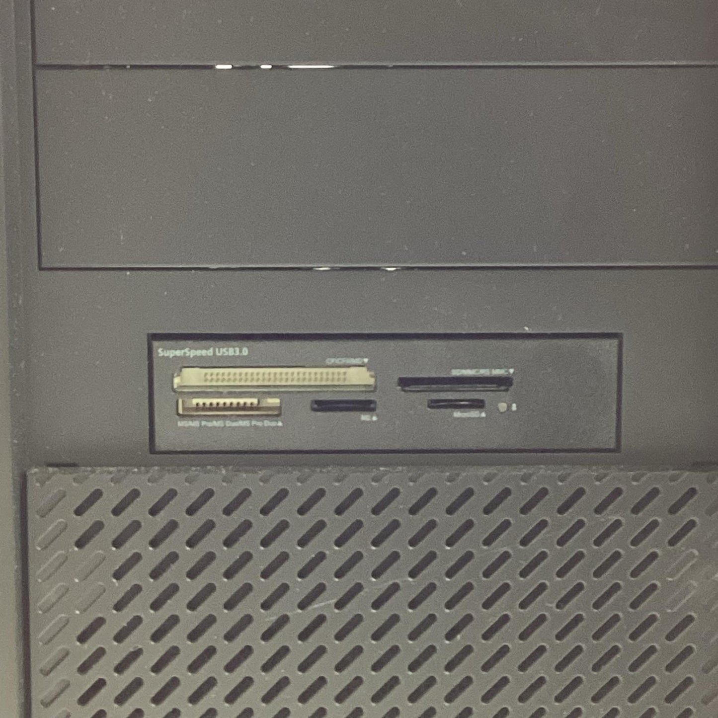 【全額返金保証】【最速発送】MouseComputer DAIV DGZ530H2P-EX7 Z390-S01 Intel Core i7-9700K 16GB SSD 512GB HDD 2TB NVIDIA GeForce RTX 2070 美品 動作確認済
