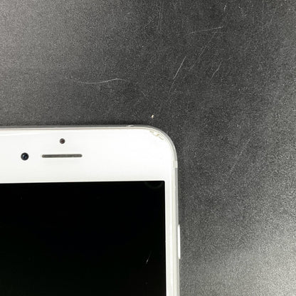 【全額返金保証】【最速発送】Apple iPhone iPhone 8 64GB シルバー docomo 白ロム 動作確認済 86%