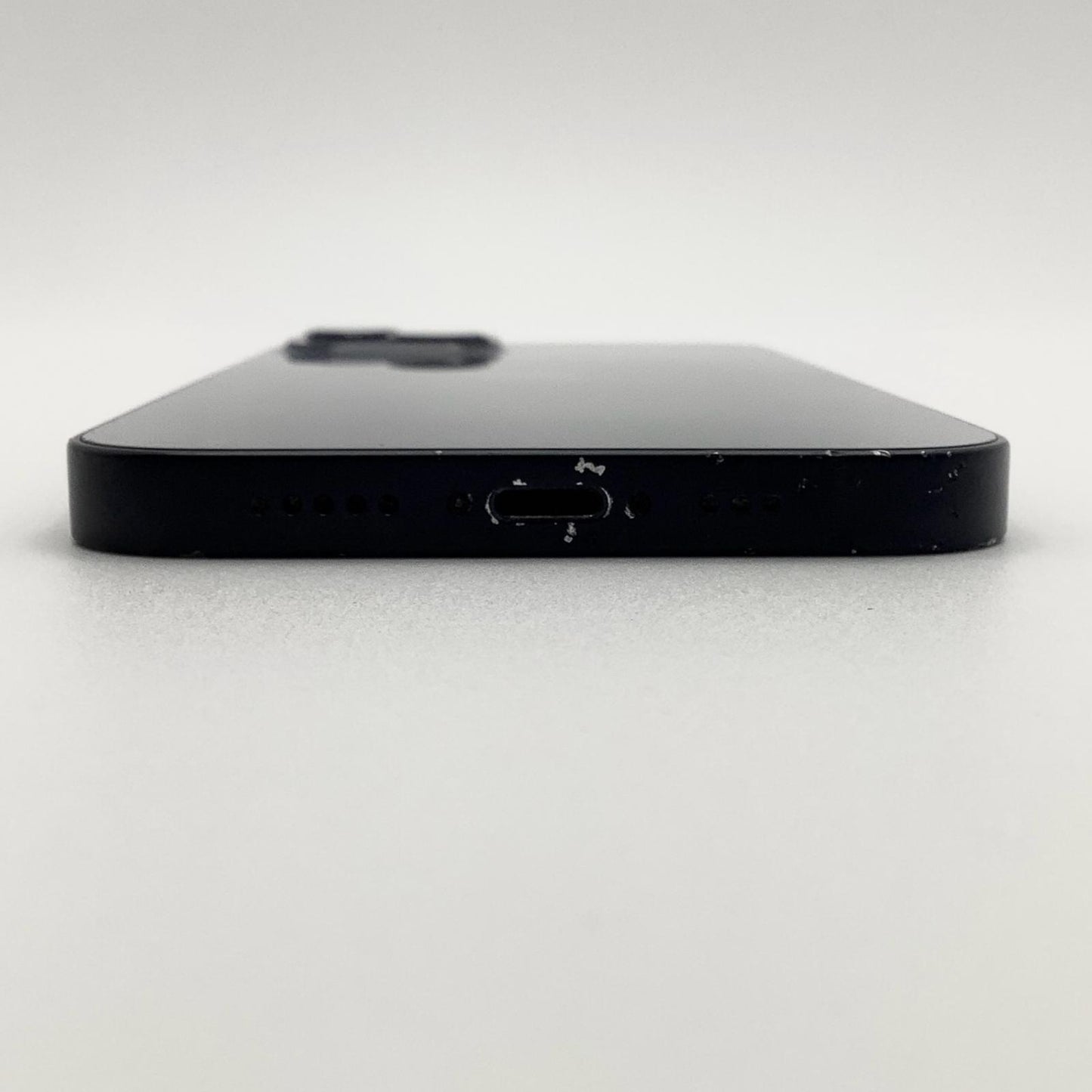 【全額返金保証】【最速発送】Apple iPhone iPhone 13 128GB ミッドナイト docomo 動作確認済 78%