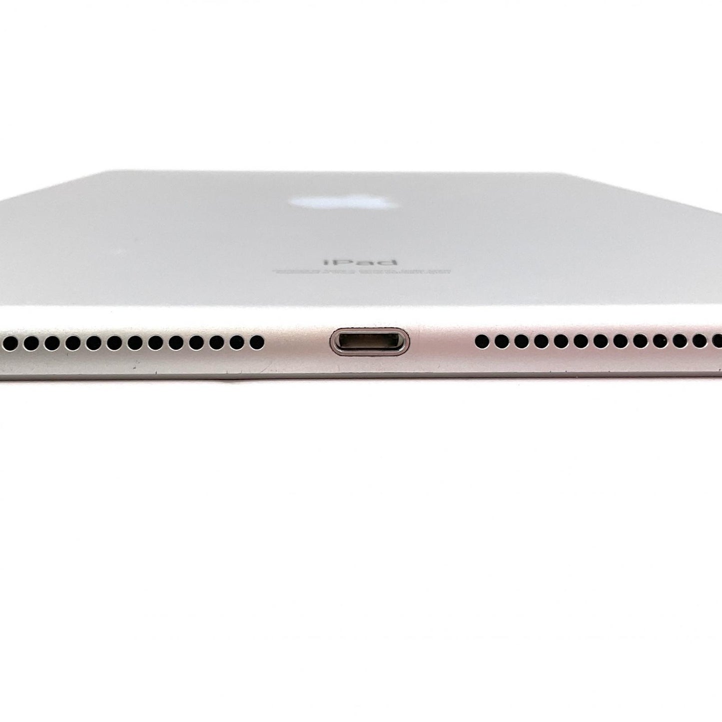 【全額返金保証】【最速発送】Apple iPad iPad 10.2インチ 第8世代 128GB シルバー Wi-Fi 動作確認済