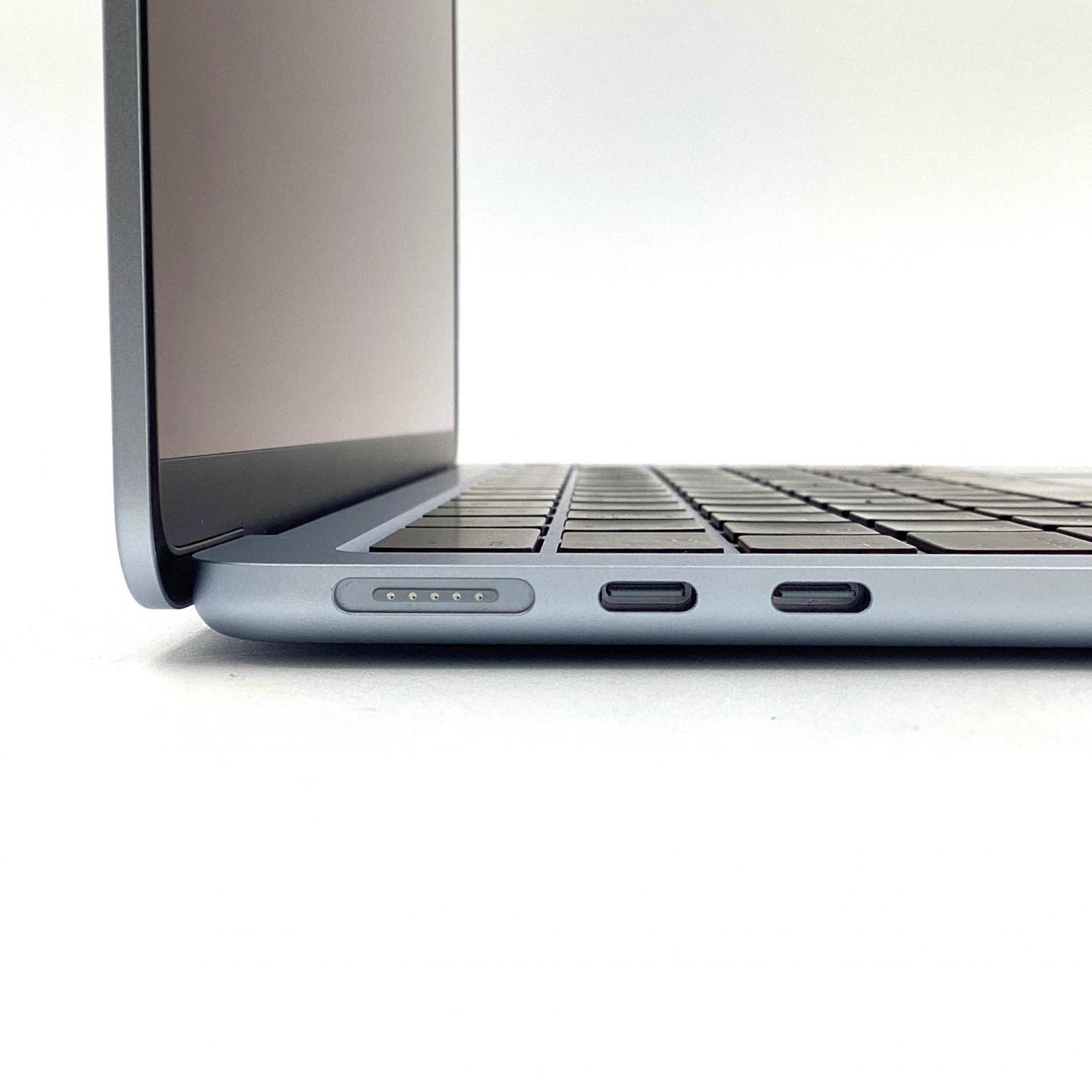 【全額返金保証】【最速発送】Apple MacBook Air 13インチ 2025 Apple M4 32GB SSD 1TB スカイブルー 100% 美品 動作確認済