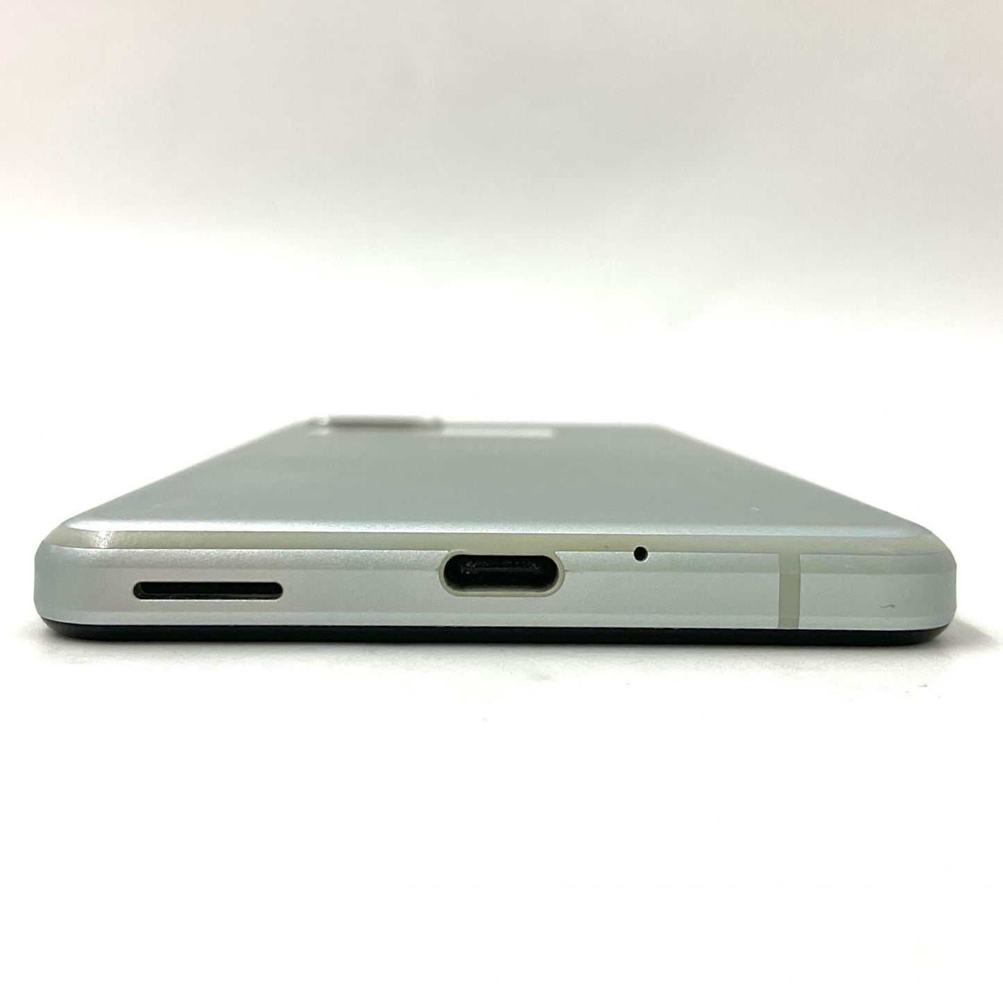 【全額返金保証】【最速発送】SHARP AQUOS sense5G 64GB オリーブシルバー SIMフリー A004SH 動作確認済
