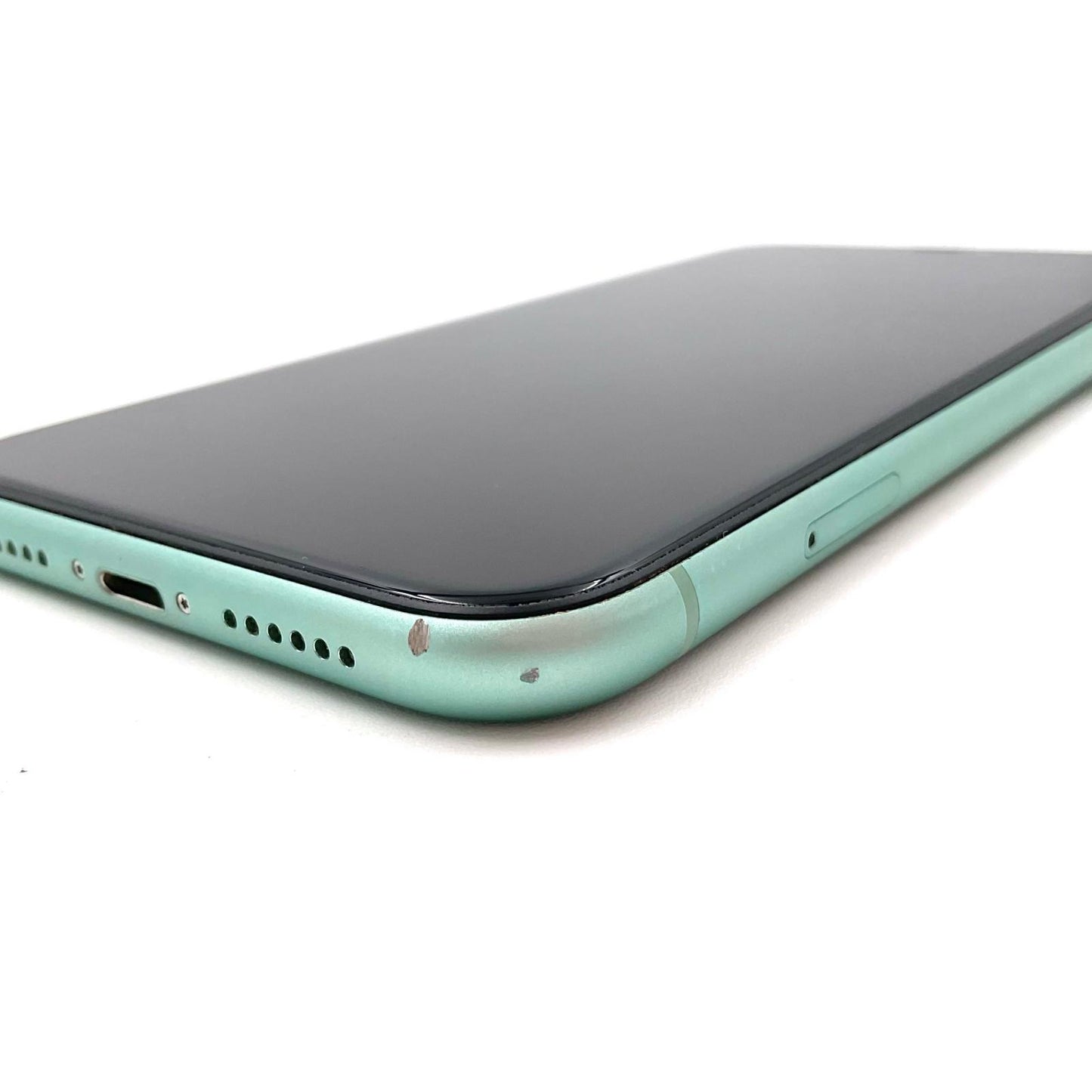 【全額返金保証】【最速発送】Apple iPhone iPhone 11 128GB グリーン Softbank 白ロム 動作確認済 82%