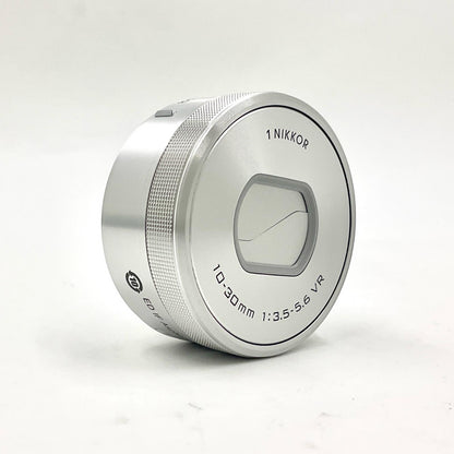 【全額返金保証】【最速発送】Nikon 1 NIKKOR VR 10-30mm f/3.5-5.6 PD-ZOOM シルバー 美品 動作確認済