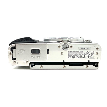 【全額返金保証】【最速発送】OLYMPUS デジタル一眼 OLYMPUS PEN Lite E-PL7  [シルバー] 美品 動作確認済
