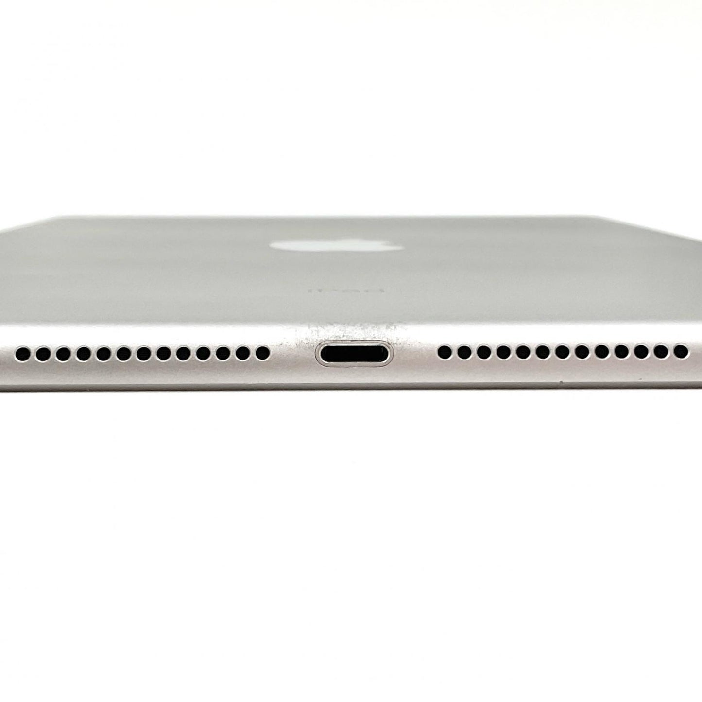 【全額返金保証】【最速発送】Apple iPad iPad 9.7インチ 第6世代 32GB スペースグレイ Wi-Fi 動作確認済