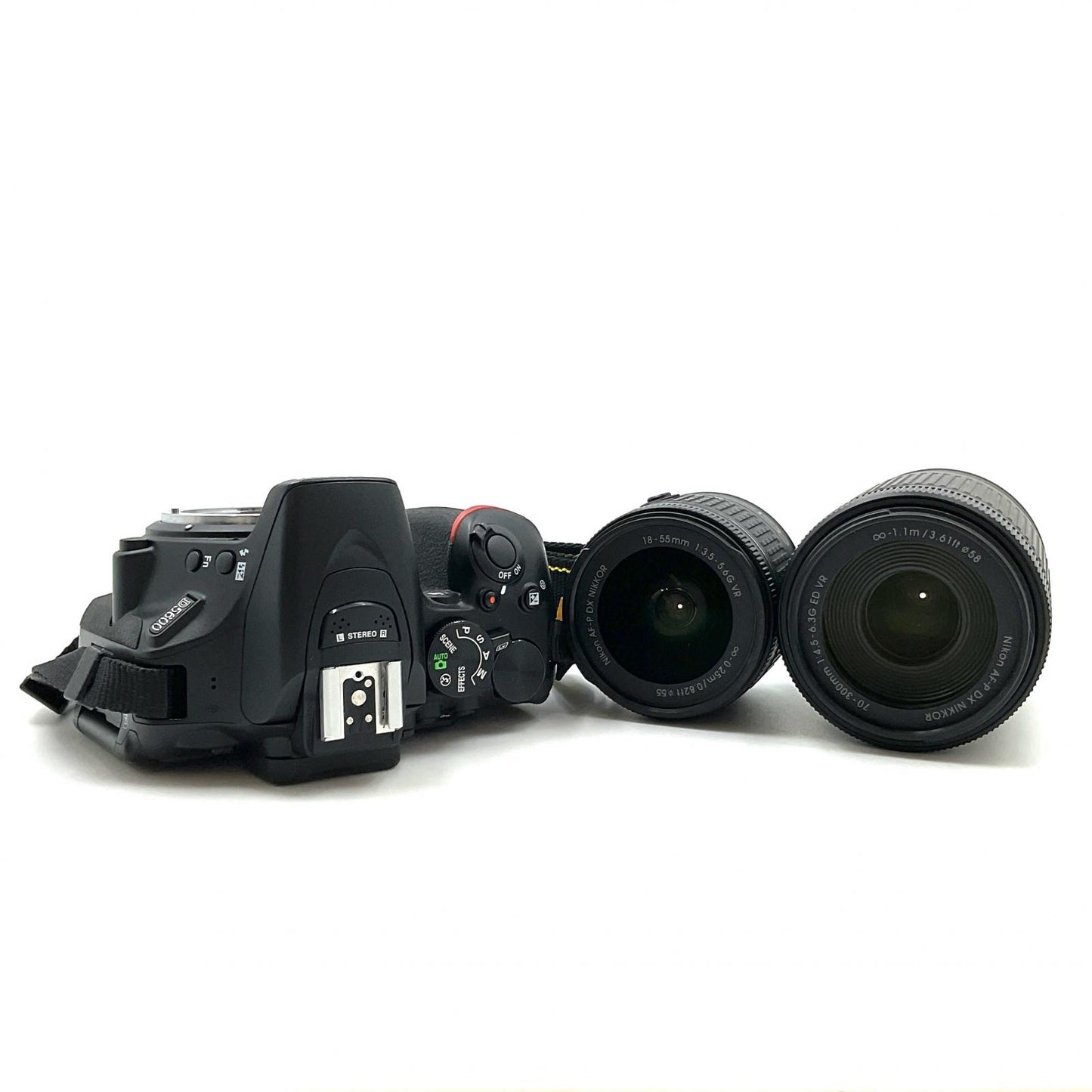 【全額返金保証】【最速発送】Nikon デジタル一眼 D5600 ダブルズームキット ブラック 動作確認済