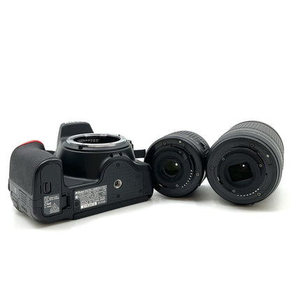 【全額返金保証】【最速発送】Nikon デジタル一眼 D5600 ダブルズームキット ブラック 動作確認済