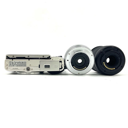 【全額返金保証】【最速発送】OLYMPUS デジタル一眼 PEN Lite E-PL7 EZダブルズームキット シルバー 動作確認済
