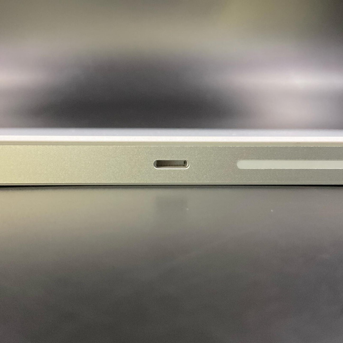 【全額返金保証】【最速発送】Apple Magic Trackpad 2  A1535 超美品 動作確認済