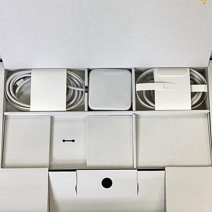 【全額返金保証】【最速発送】Apple iMac 24インチ M1 8コア 8GB SSD 256GB シルバー 超美品 動作確認済