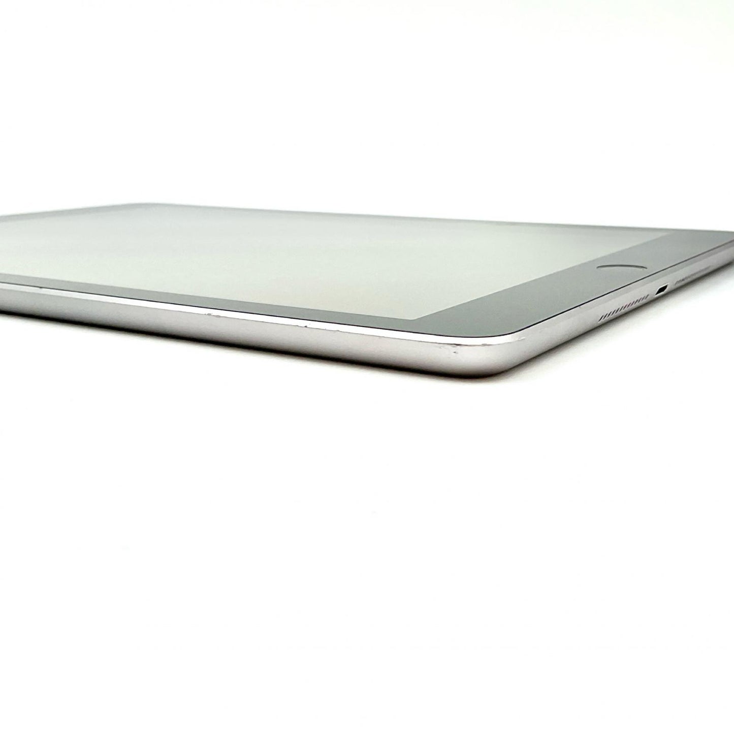 【全額返金保証】【最速発送】Apple iPad iPad 9.7インチ 第6世代 32GB スペースグレイ Wi-Fi 動作確認済