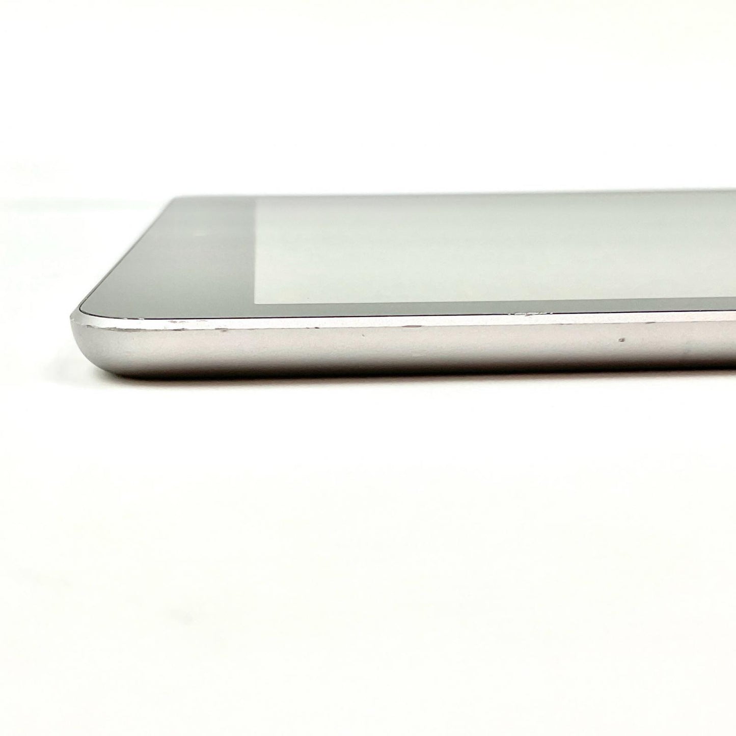【全額返金保証】【最速発送】Apple iPad iPad 9.7インチ 第6世代 32GB スペースグレイ Wi-Fi 動作確認済