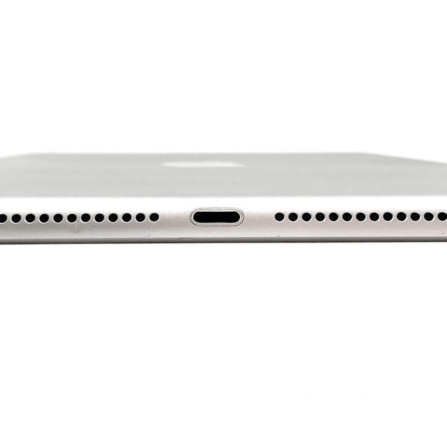 【全額返金保証】【最速発送】Apple iPad iPad 9.7インチ 第6世代 32GB スペースグレイ Wi-Fi 動作確認済