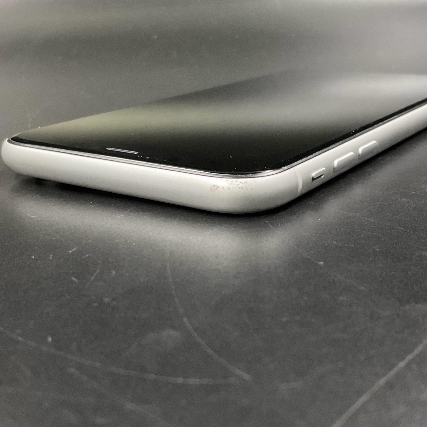 【全額返金保証】【最速発送】Apple iPhone iPhone XR 64GB ホワイト SIMフリー 動作確認済 82%