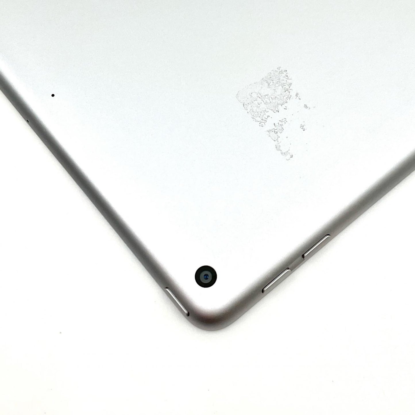 【全額返金保証】【最速発送】Apple iPad iPad 9.7インチ 第6世代 32GB スペースグレイ Wi-Fi 動作確認済